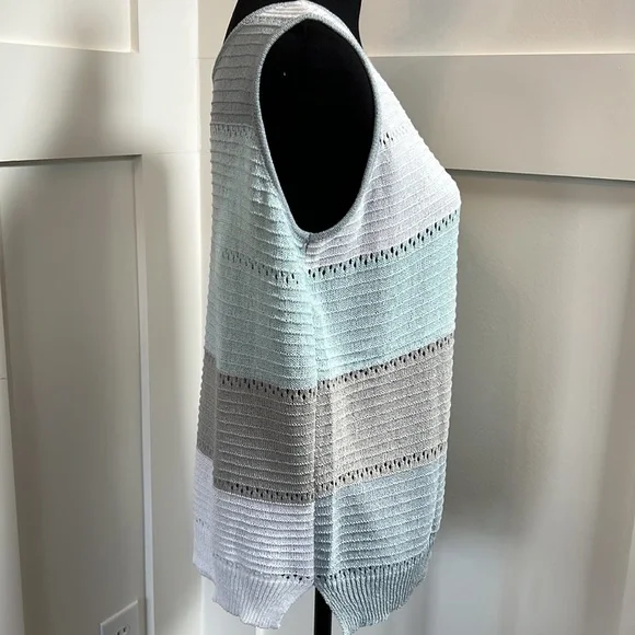 Lightweight sweater tank top - Picture 2 of 6